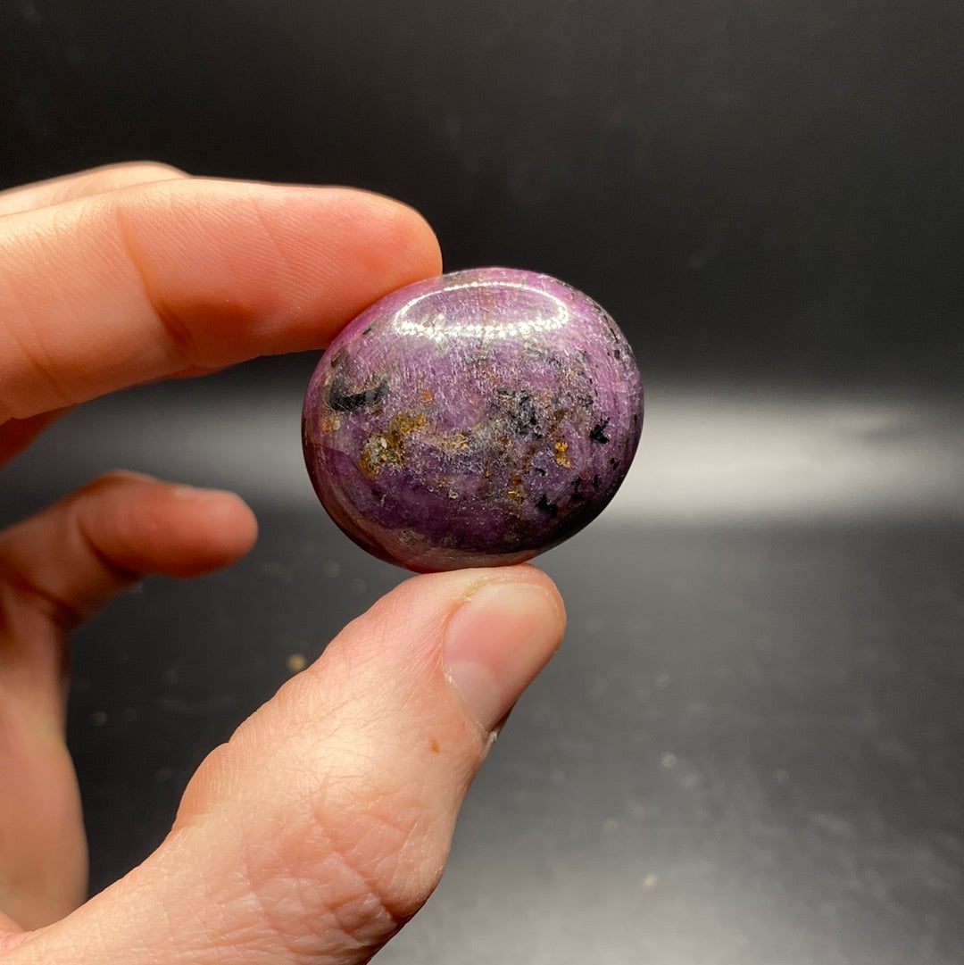 Ruby Mini Palmstones