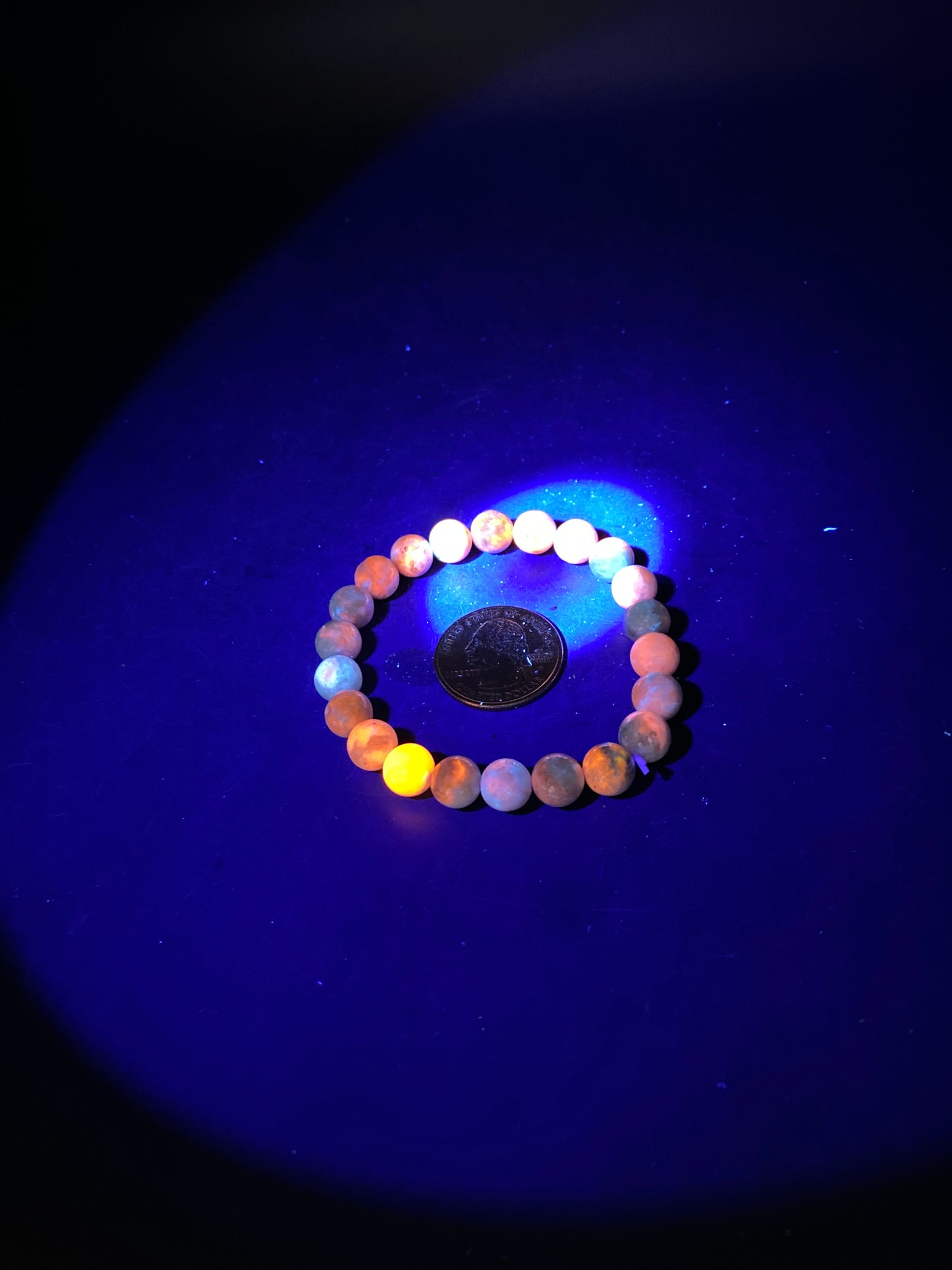 Hackmanite Bracelet (UV reactive) - 7-8mm