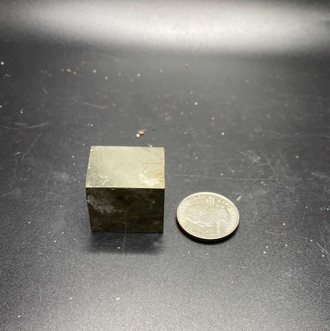 Pyrite Cube - Spain - 8B